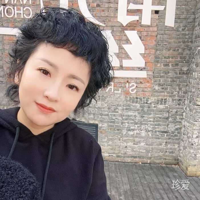 微微的懒笑
