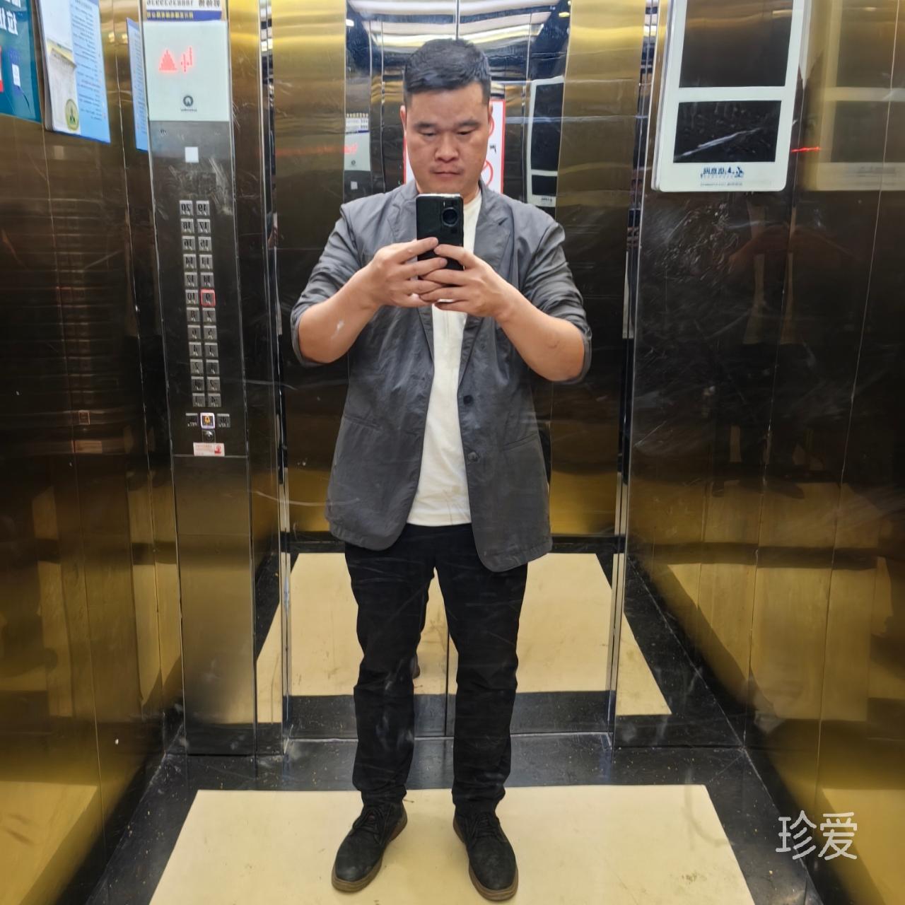 曾经被伤很深的人