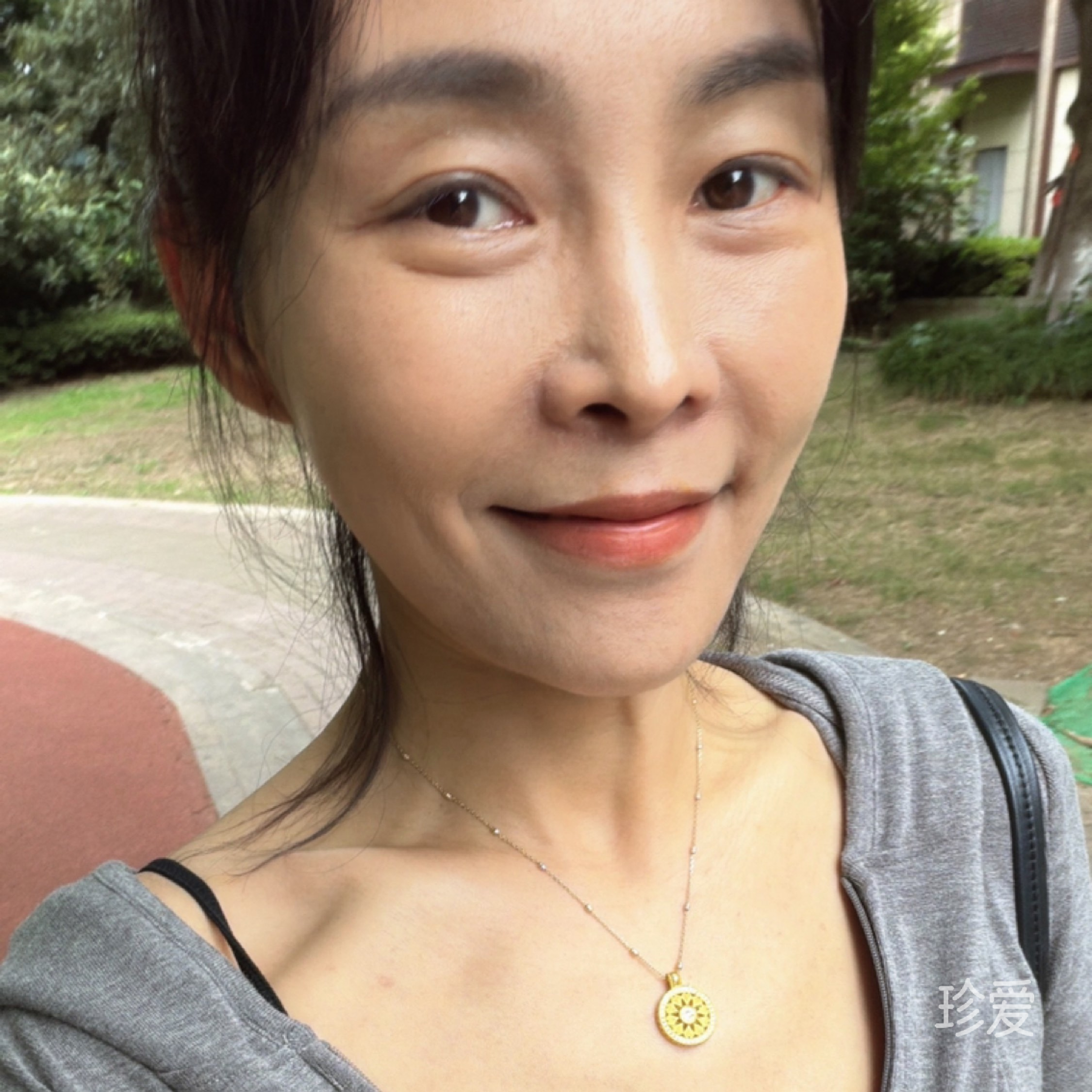 曈曈