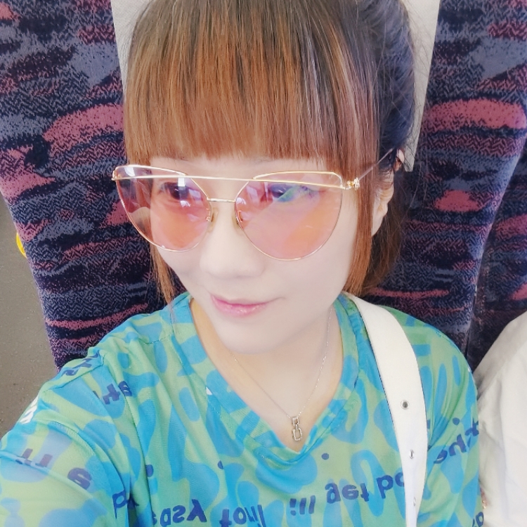 風(fēng)舞玲動(dòng)