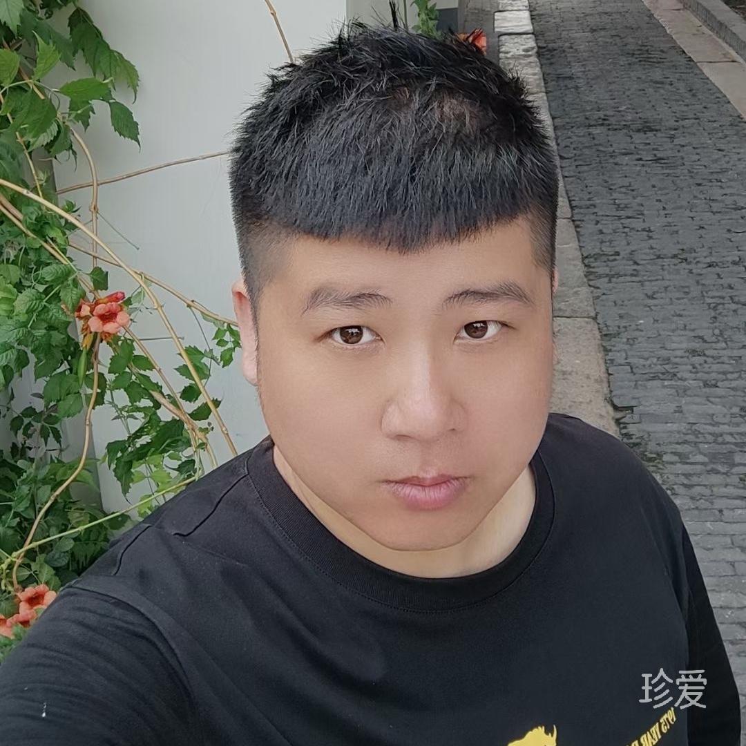 装上电池的兔子