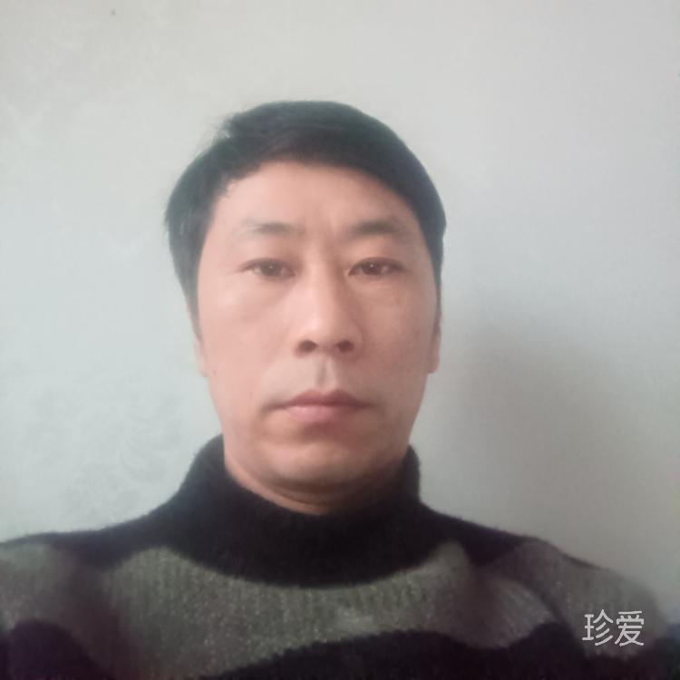 落花有意隨流水