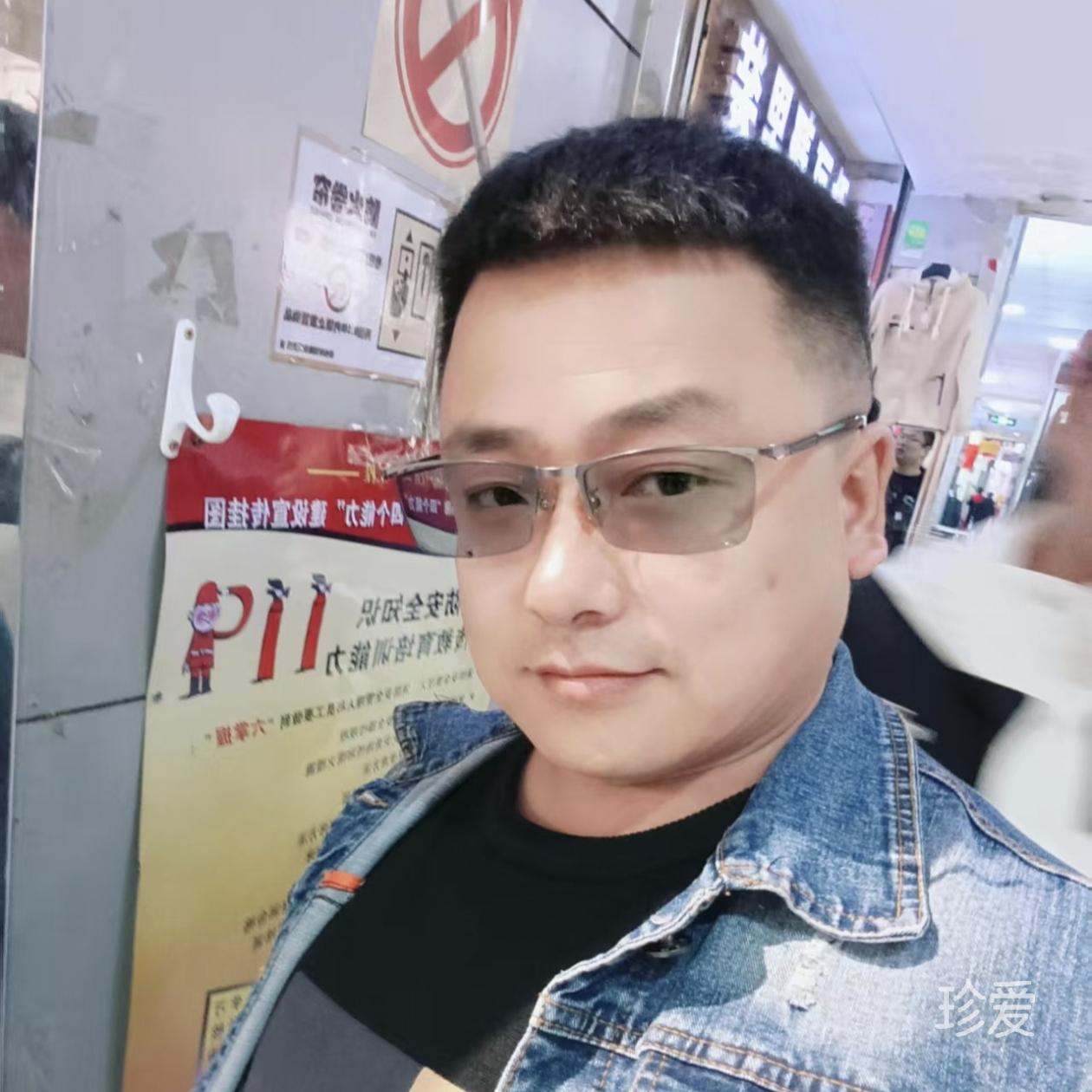 于黑龙