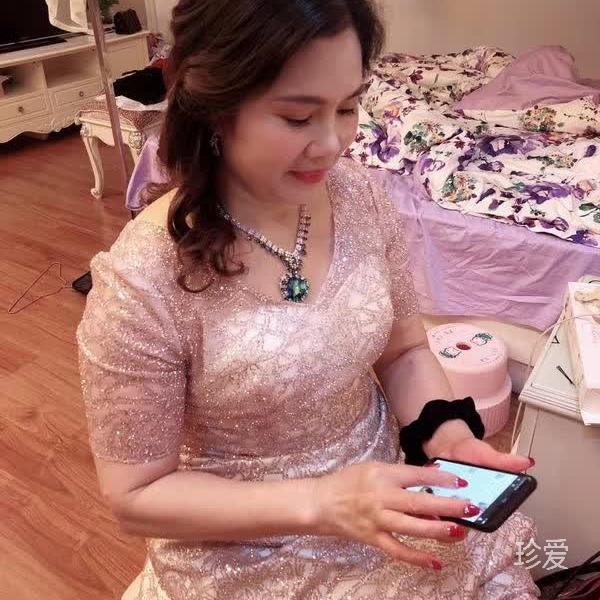 小桃子