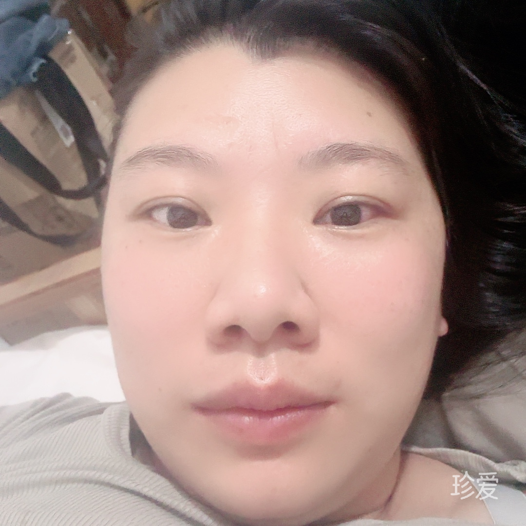 尼尼