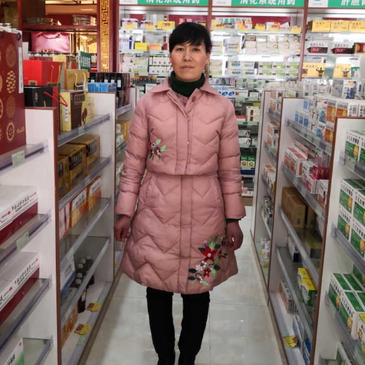 云破月來花弄影