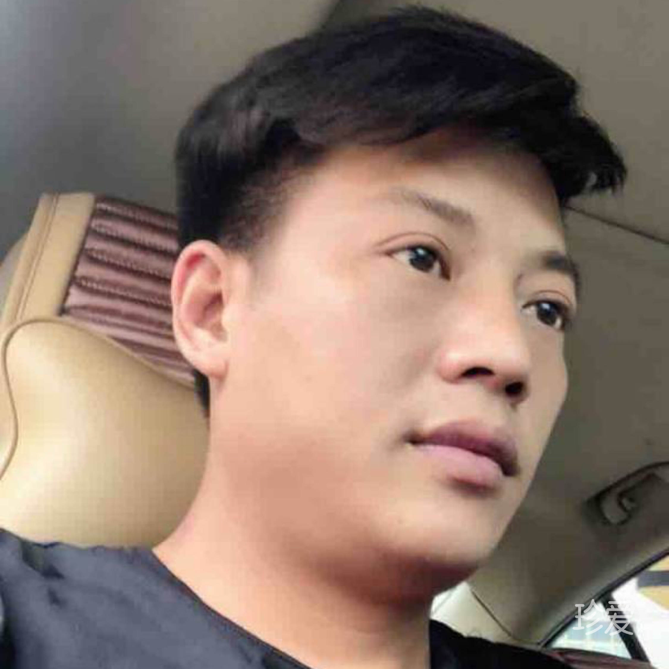 左手亲情右手爱
