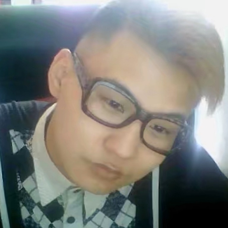 貓貓不吃魚(yú)