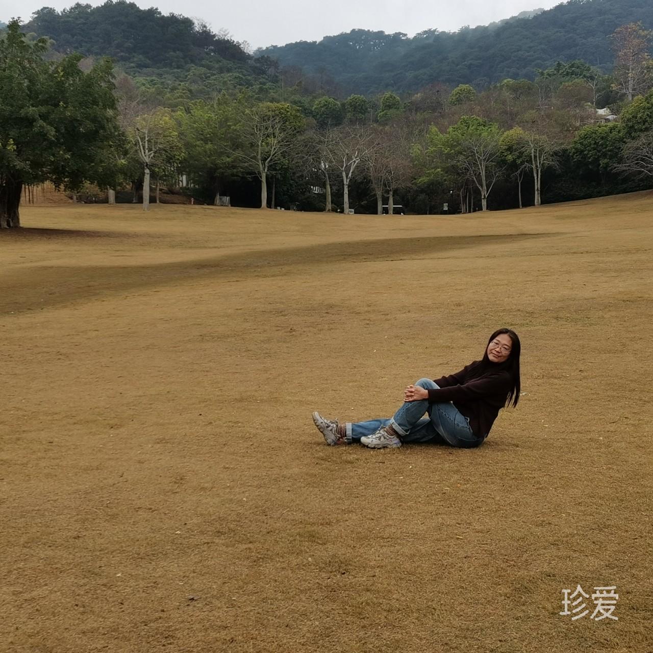 芳草依依