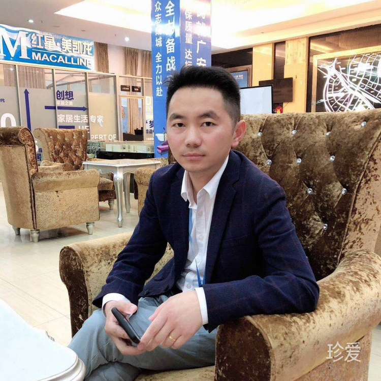 一抹固執(zhí)的笑