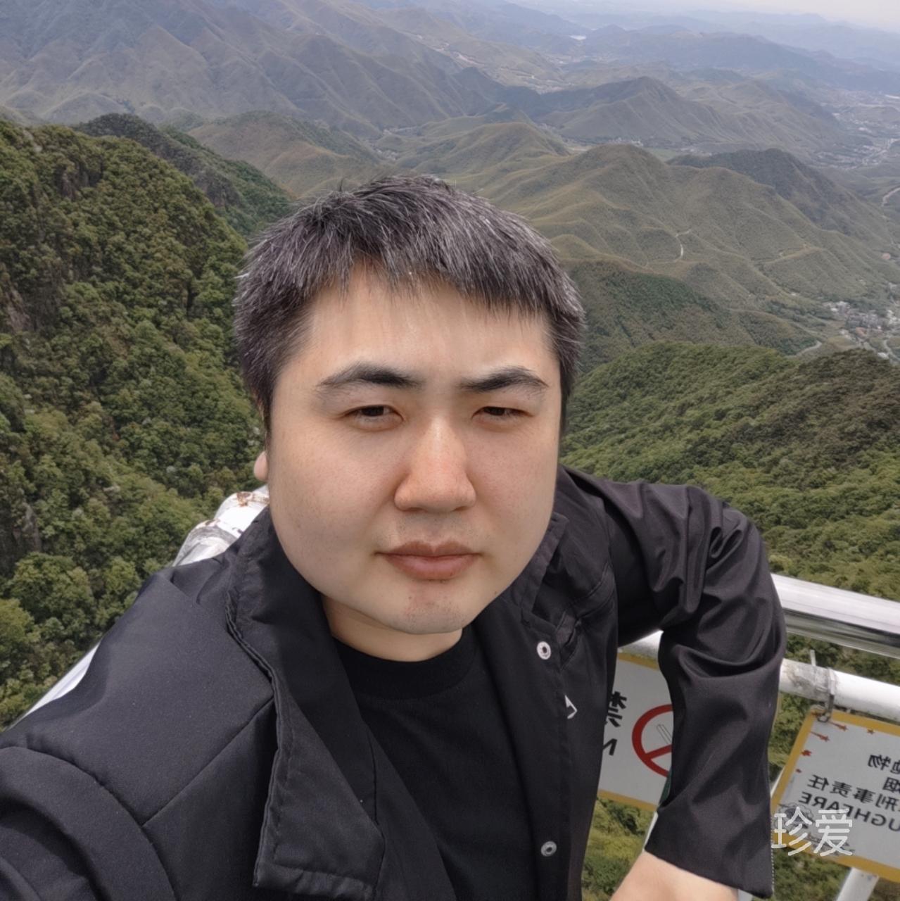 冰箱中的蚂蚁