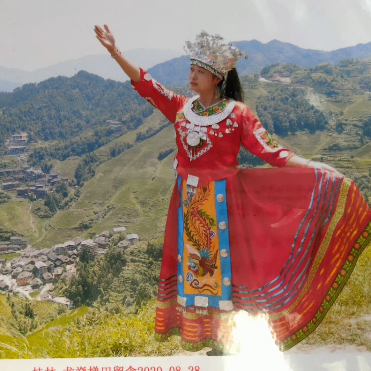 安然向暖的玉米