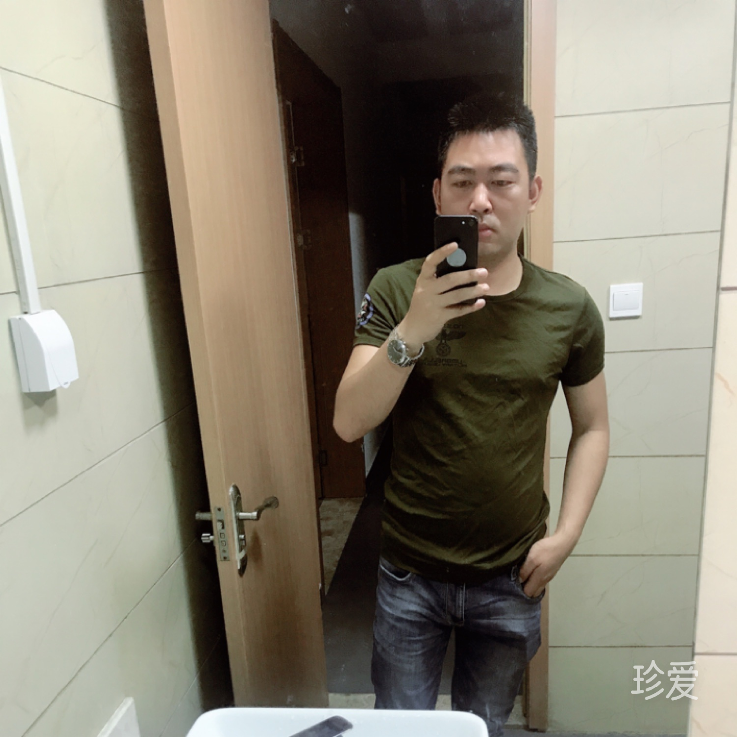 請(qǐng)叫我峰哥