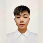 你頭發(fā)亂了呦