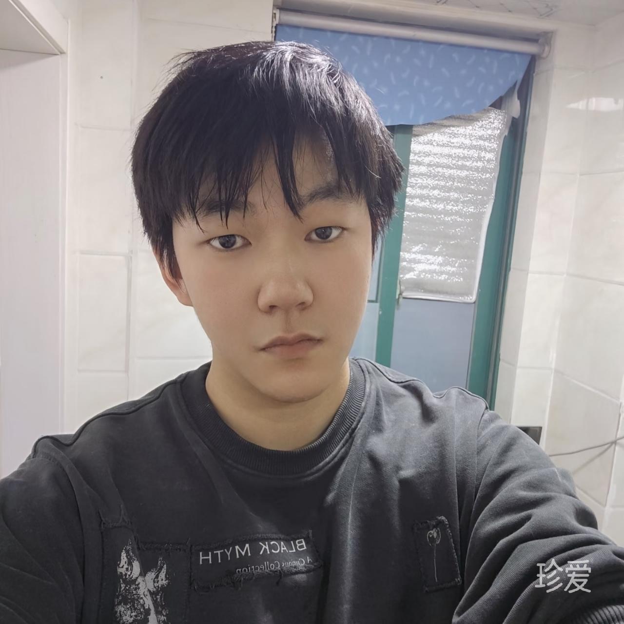 纳斯未央