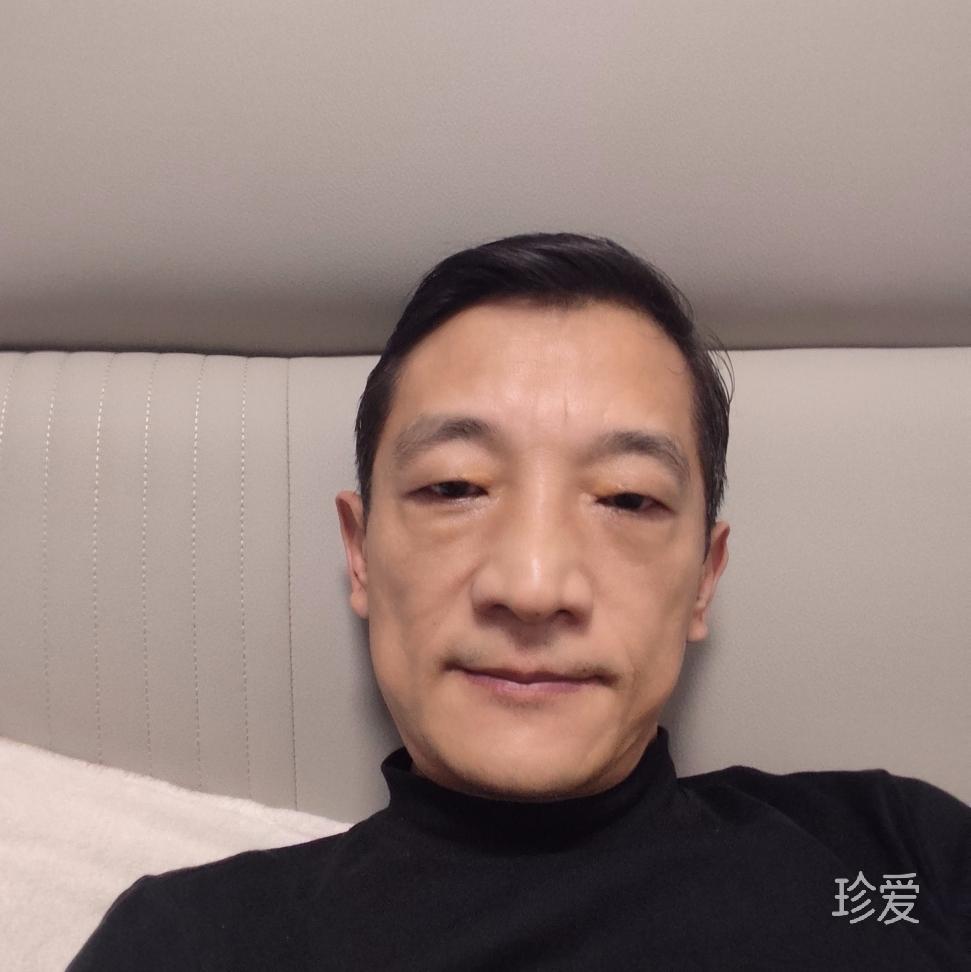 点烟抽寂寞