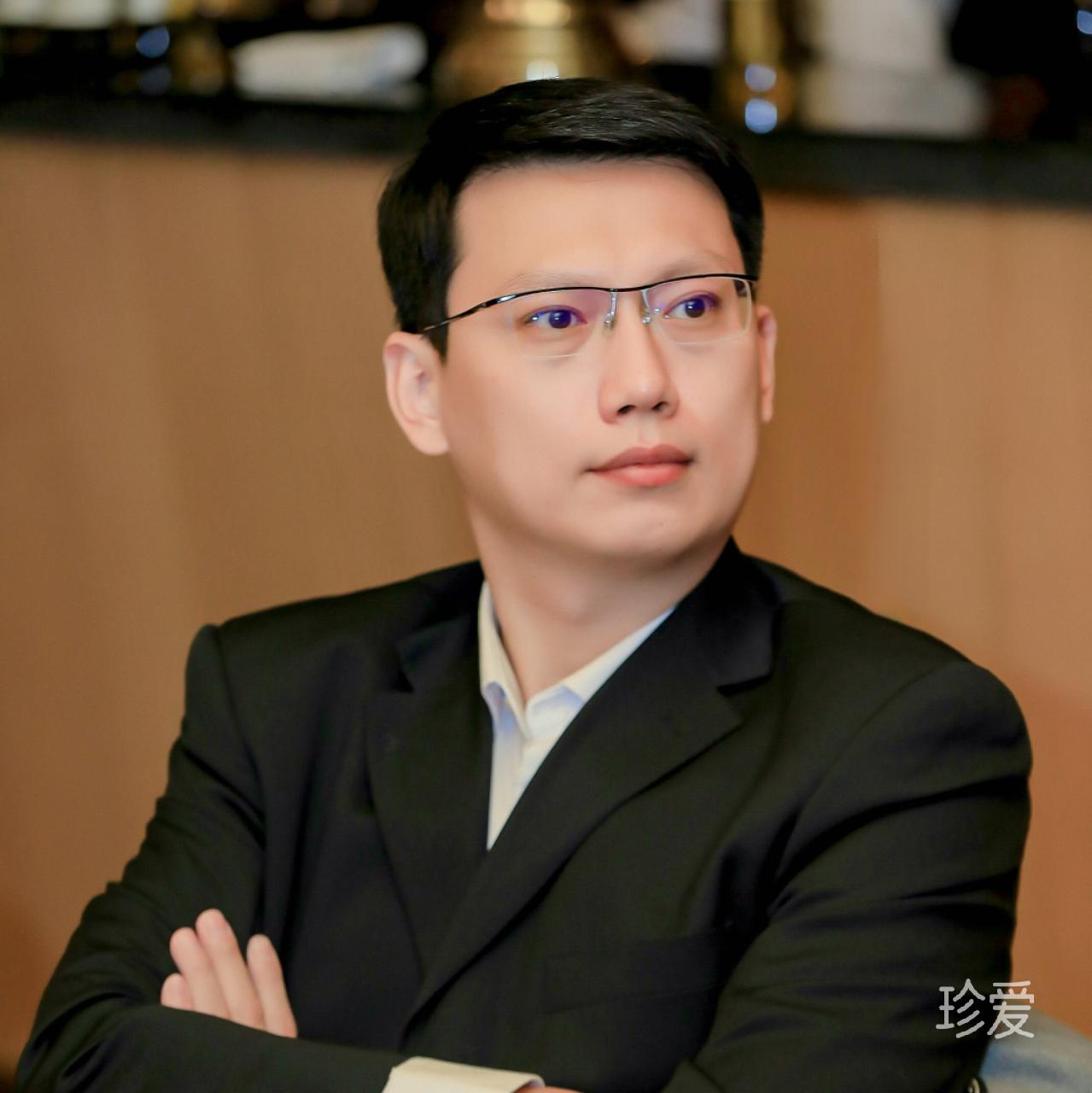 學(xué)歷碩士身高184