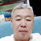 藍(lán)天下的影子