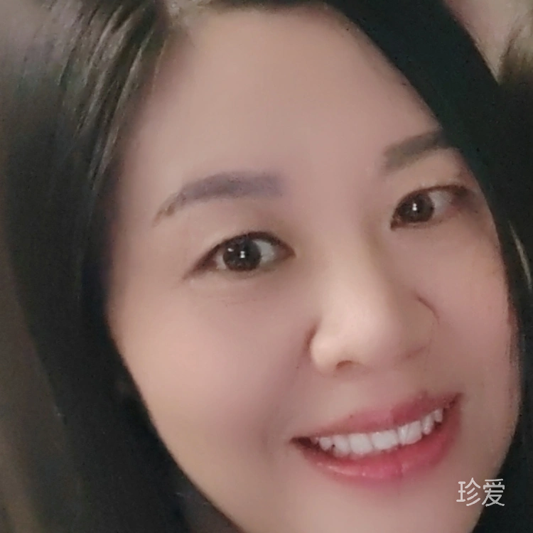 俏佳人