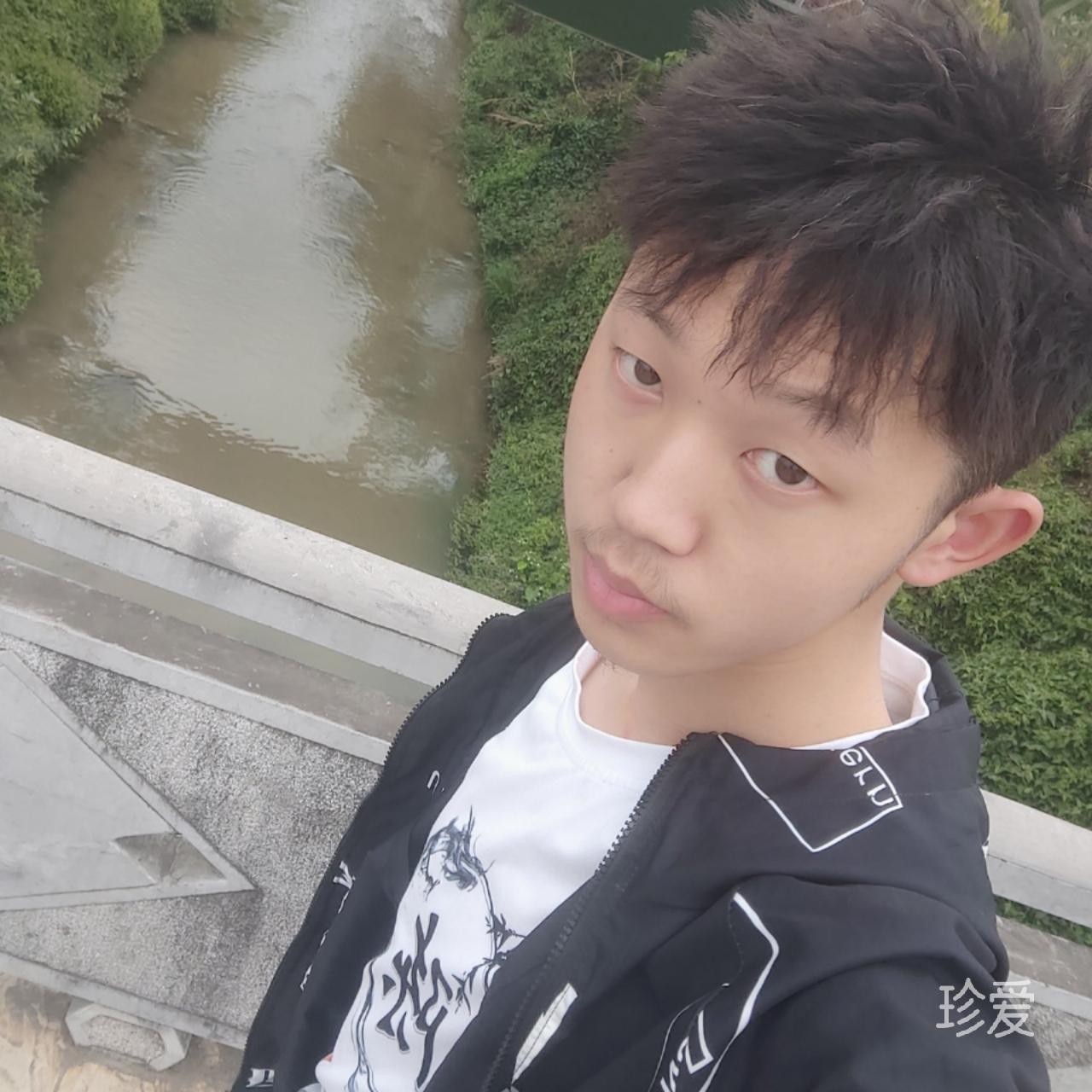 你心目中陽光男孩