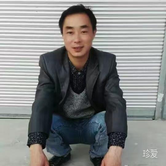 秋風(fēng)中的落葉