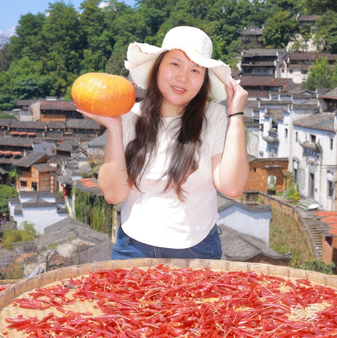 一个小橘子