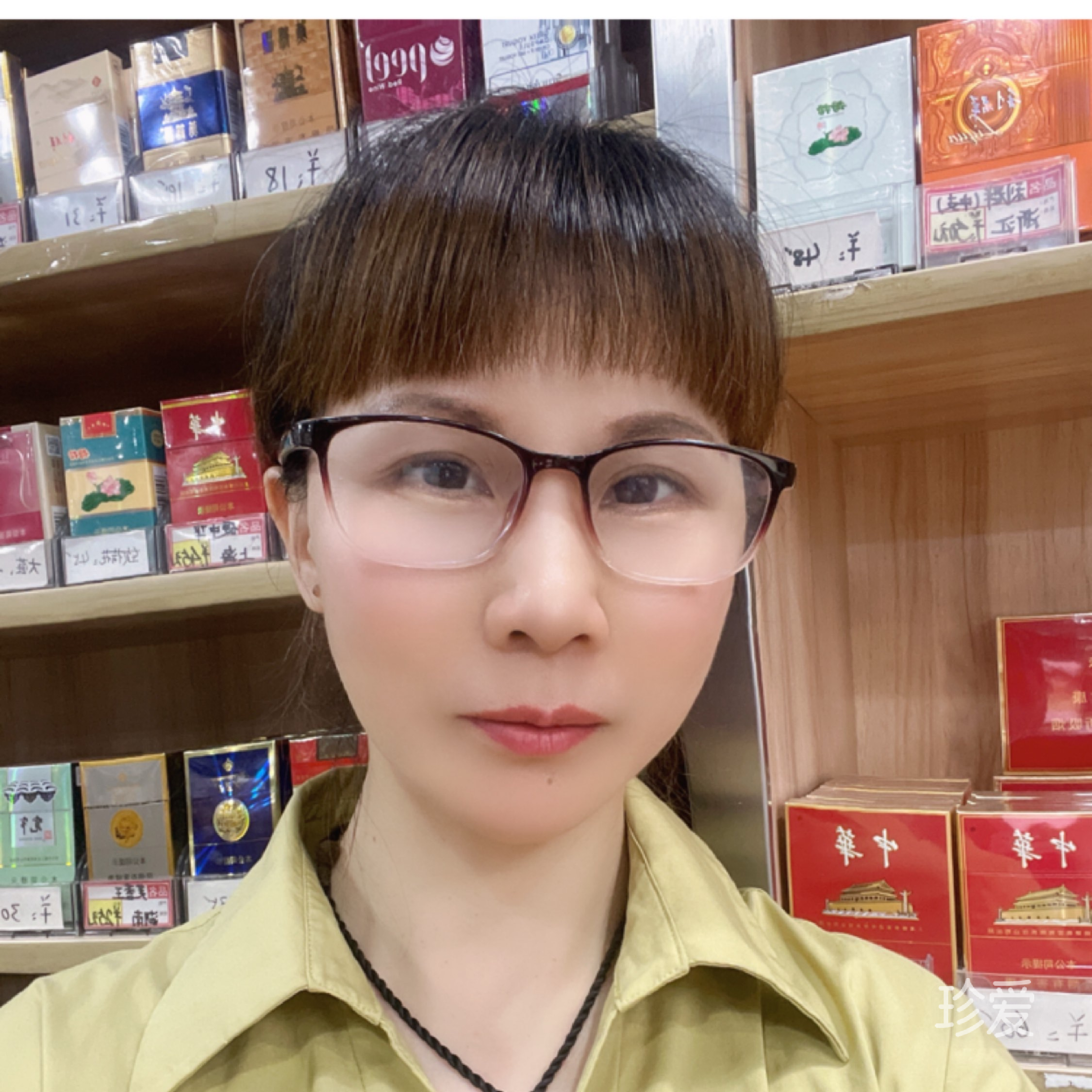 小玉在上海工作