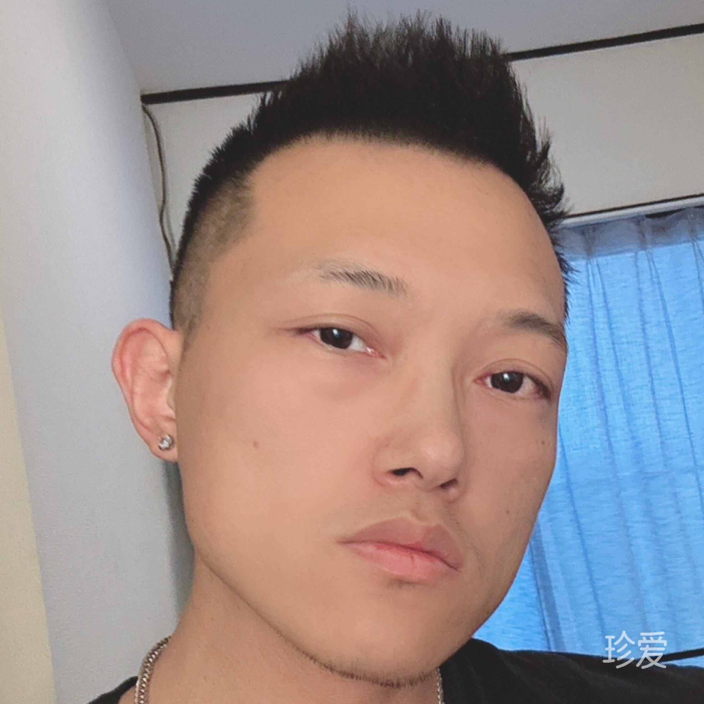 醉卧云端笑人间