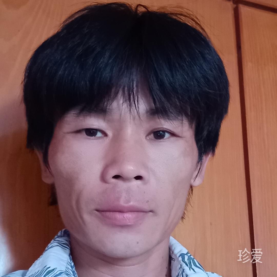 三亞市區(qū)單親爸爸