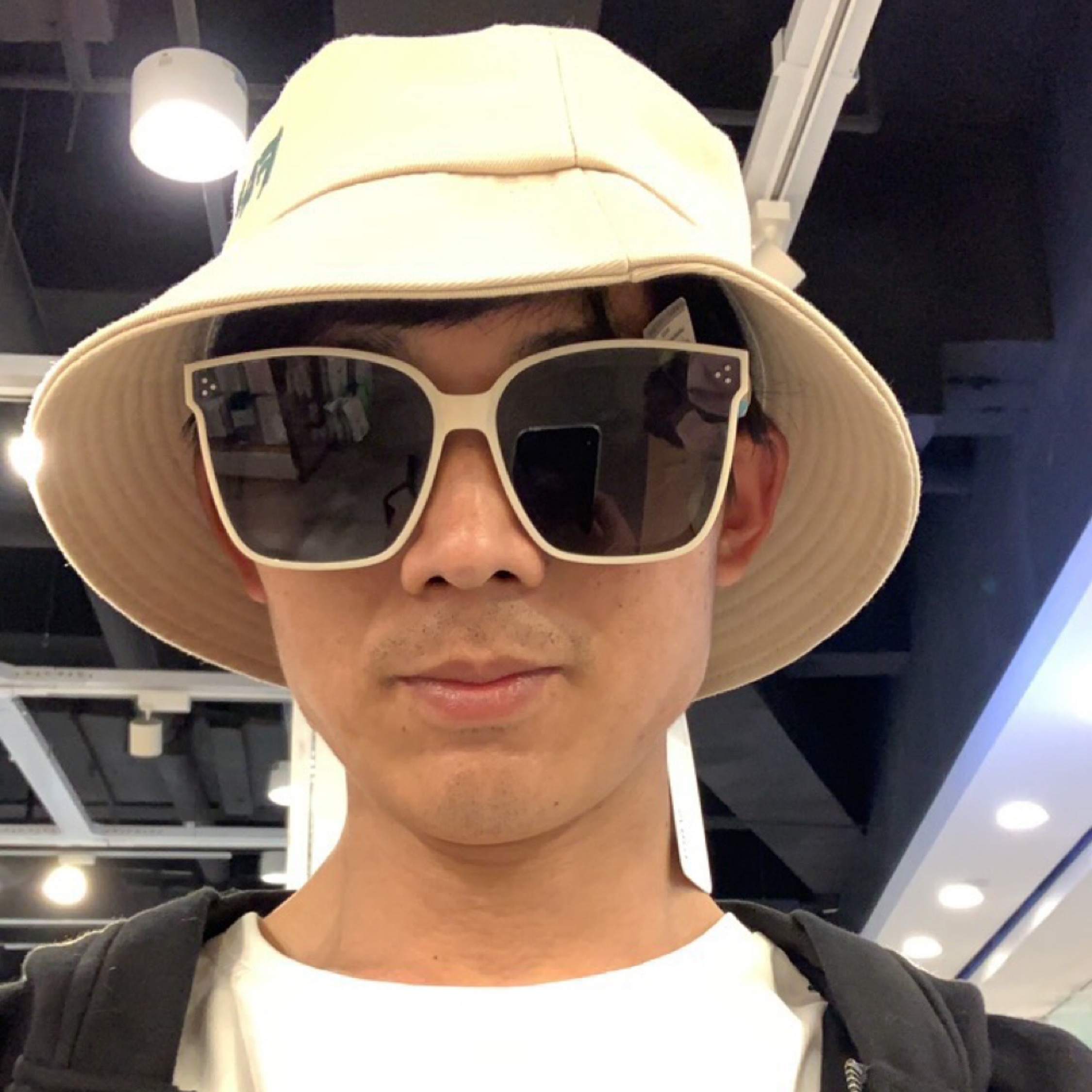 迷失在你眼里的海