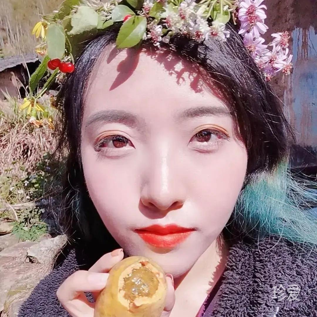 除却花开不是真