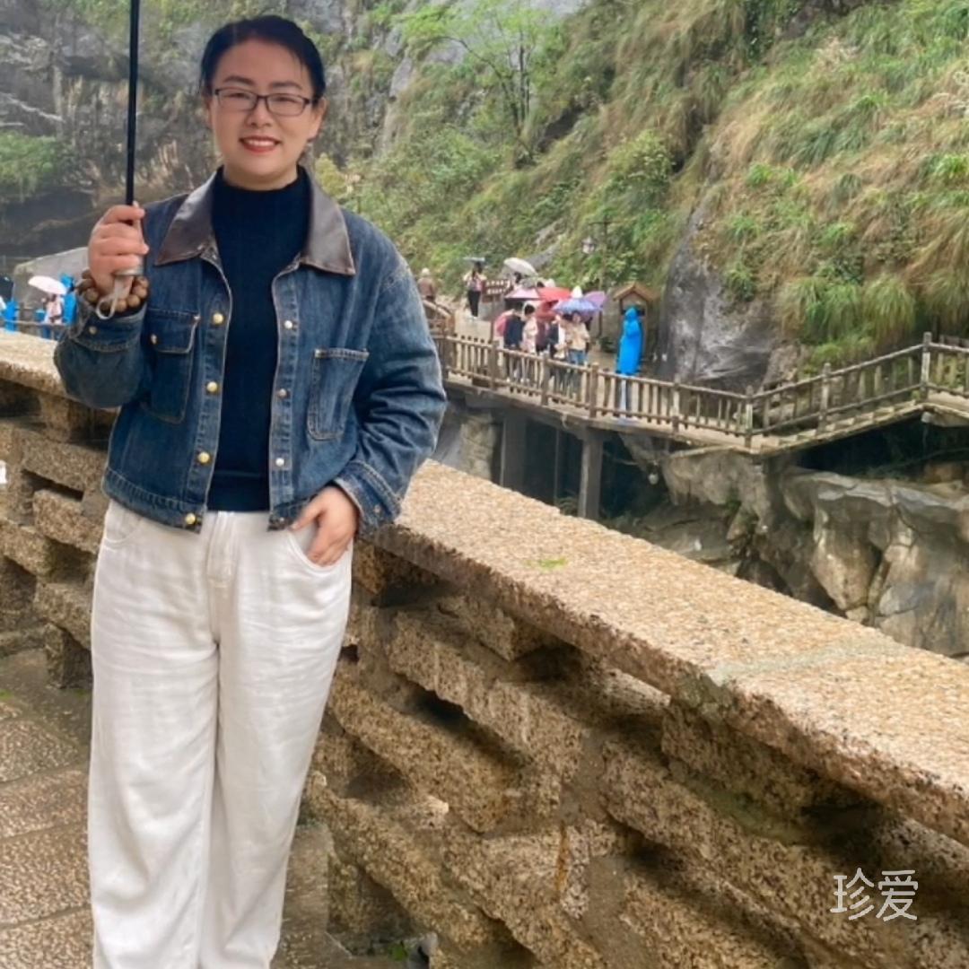 幸福的小女人