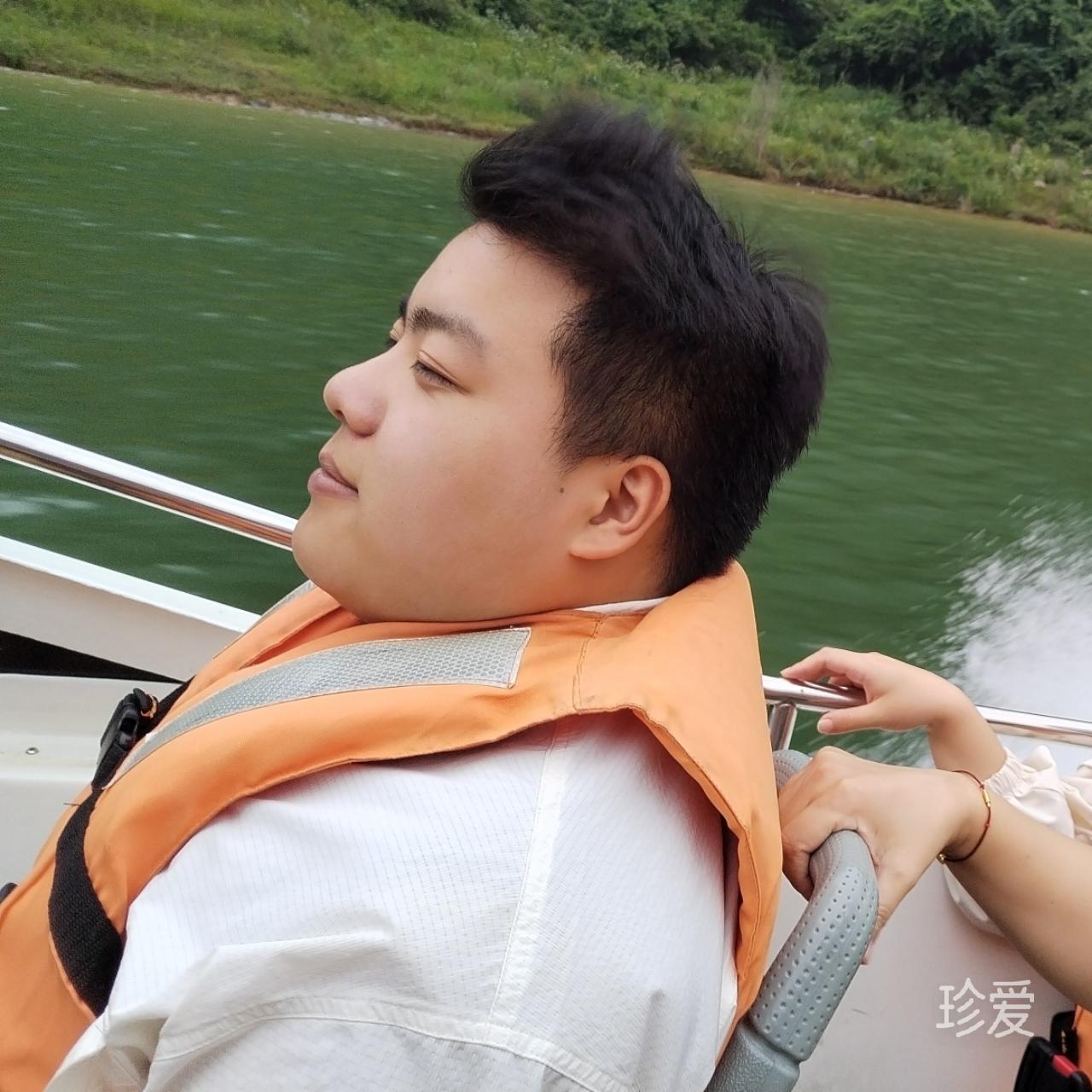 晓霖同学