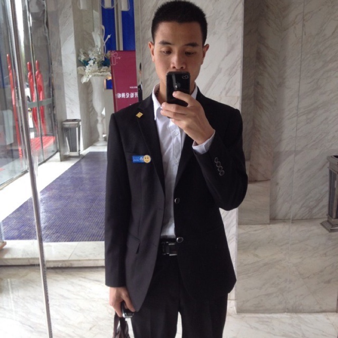 笑我們都不曾勇敢