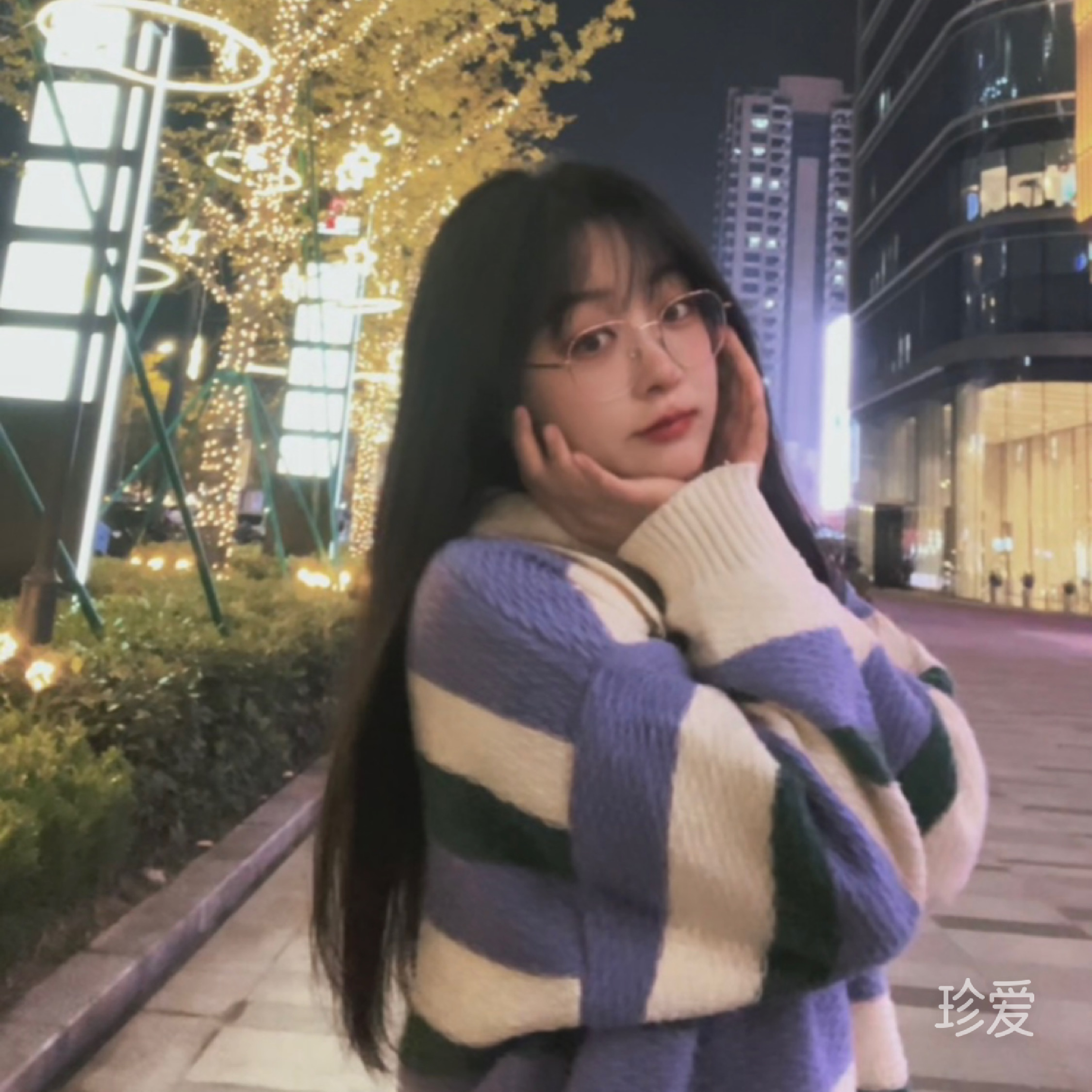 我有一只小豬咪