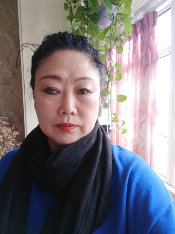 傲雪寒梅為君開(kāi)