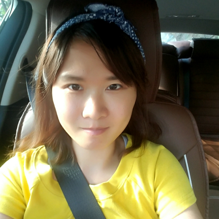 月光下的郁金香