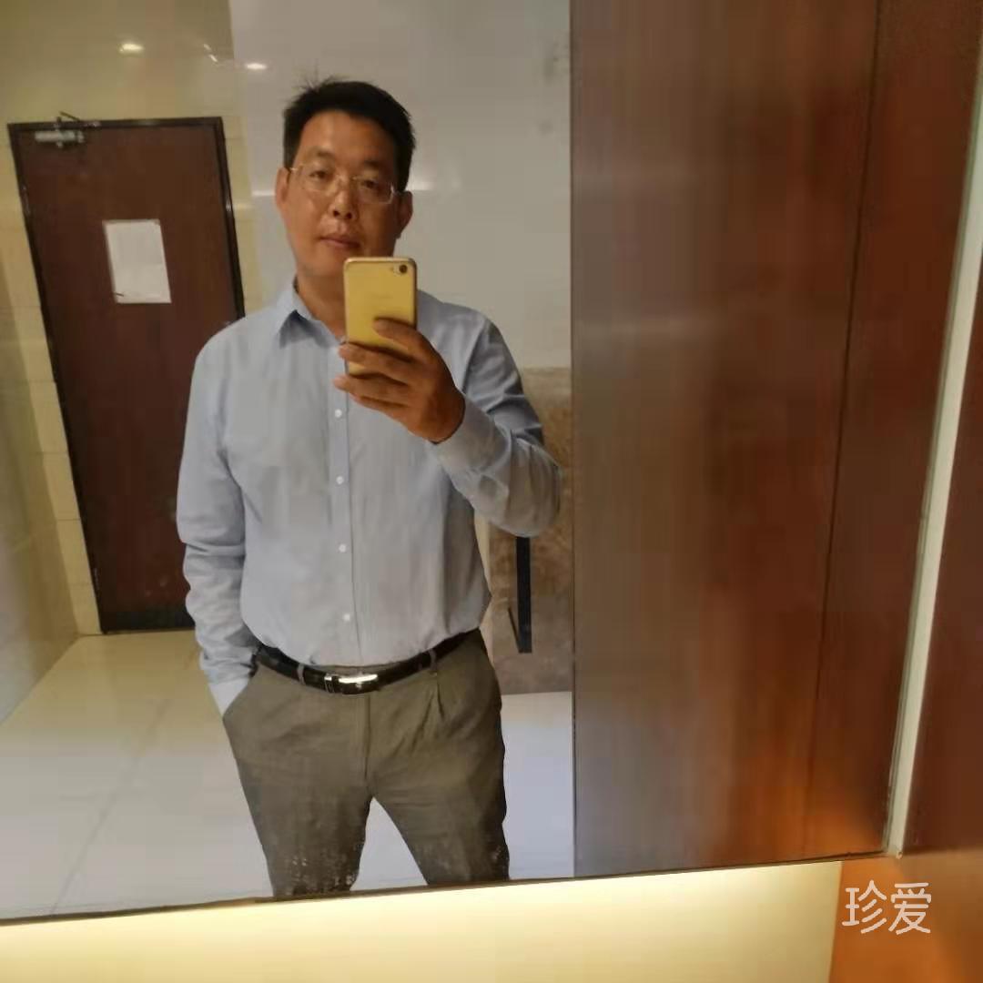 踏遍青山人未老