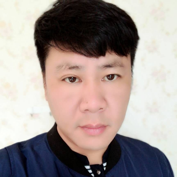 小樓一夜聽春雨