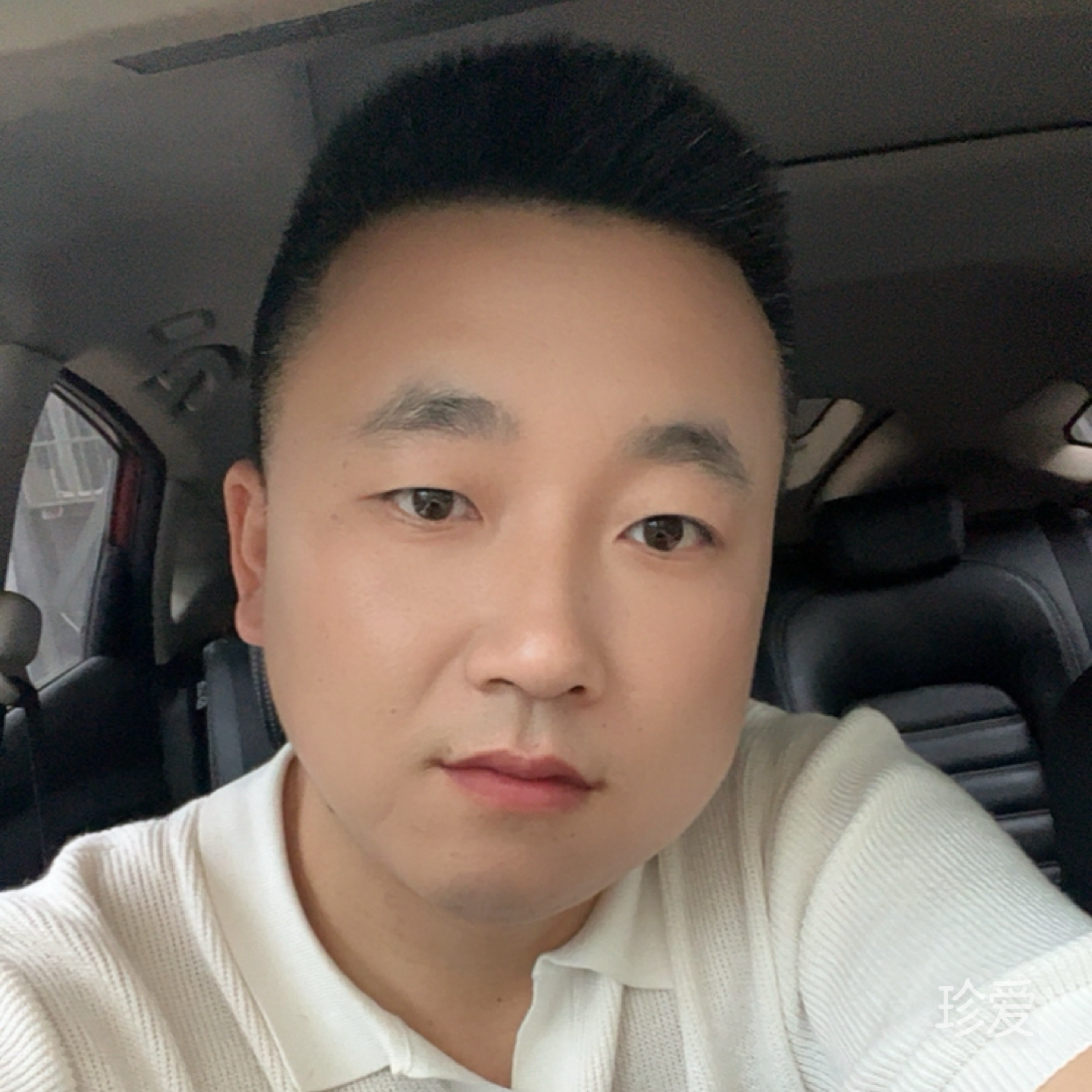 不问却懂情
