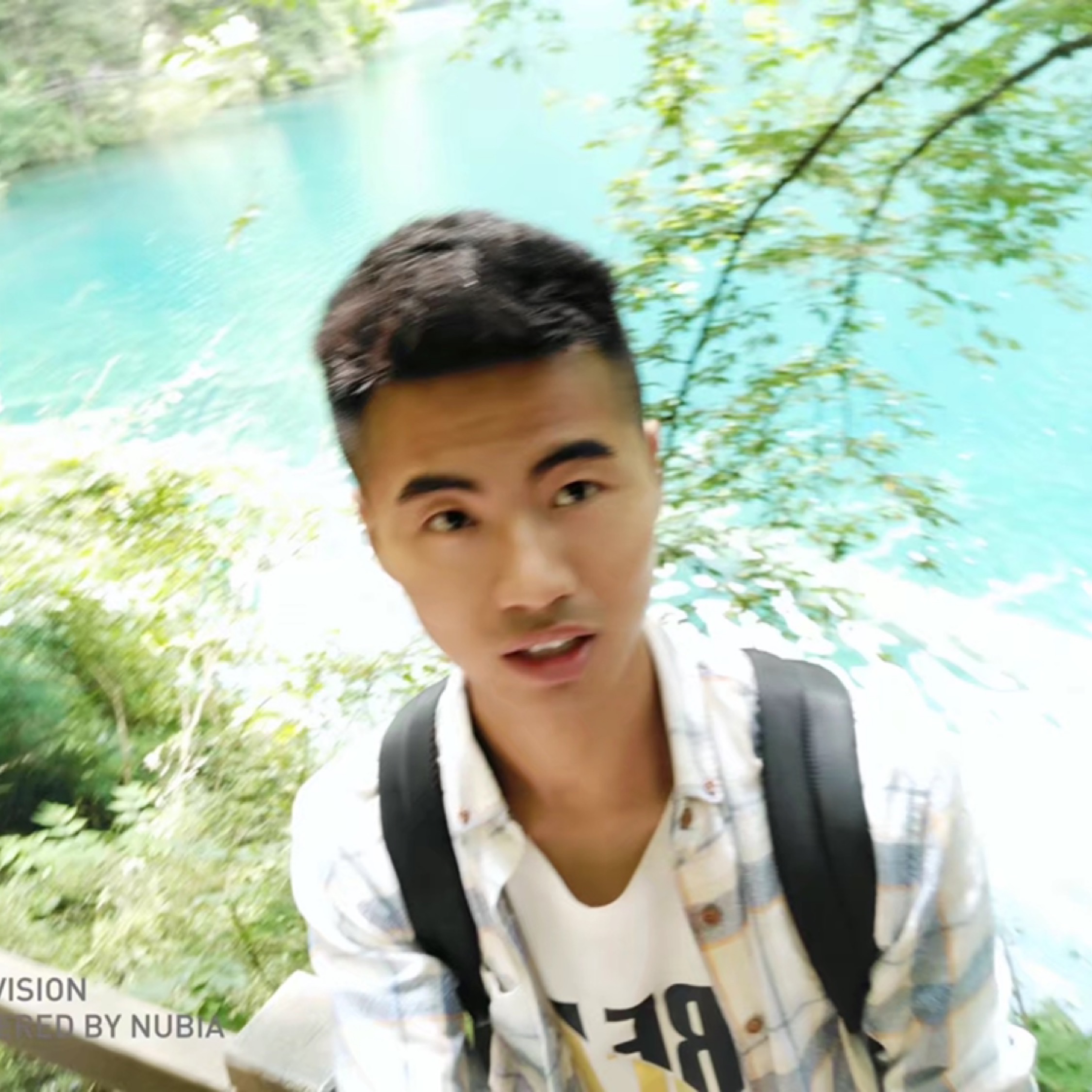 葫蘆河畔的少年