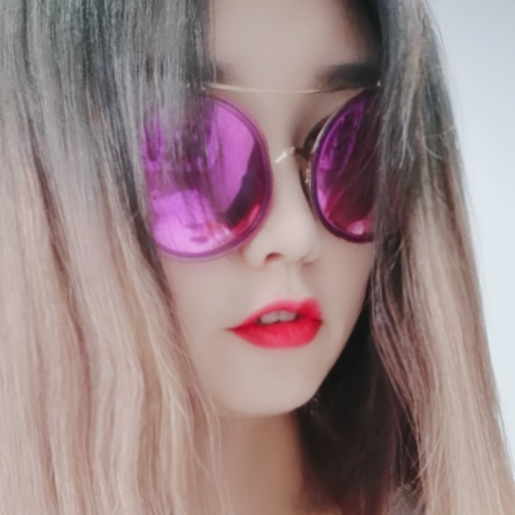 請注意我是現實女