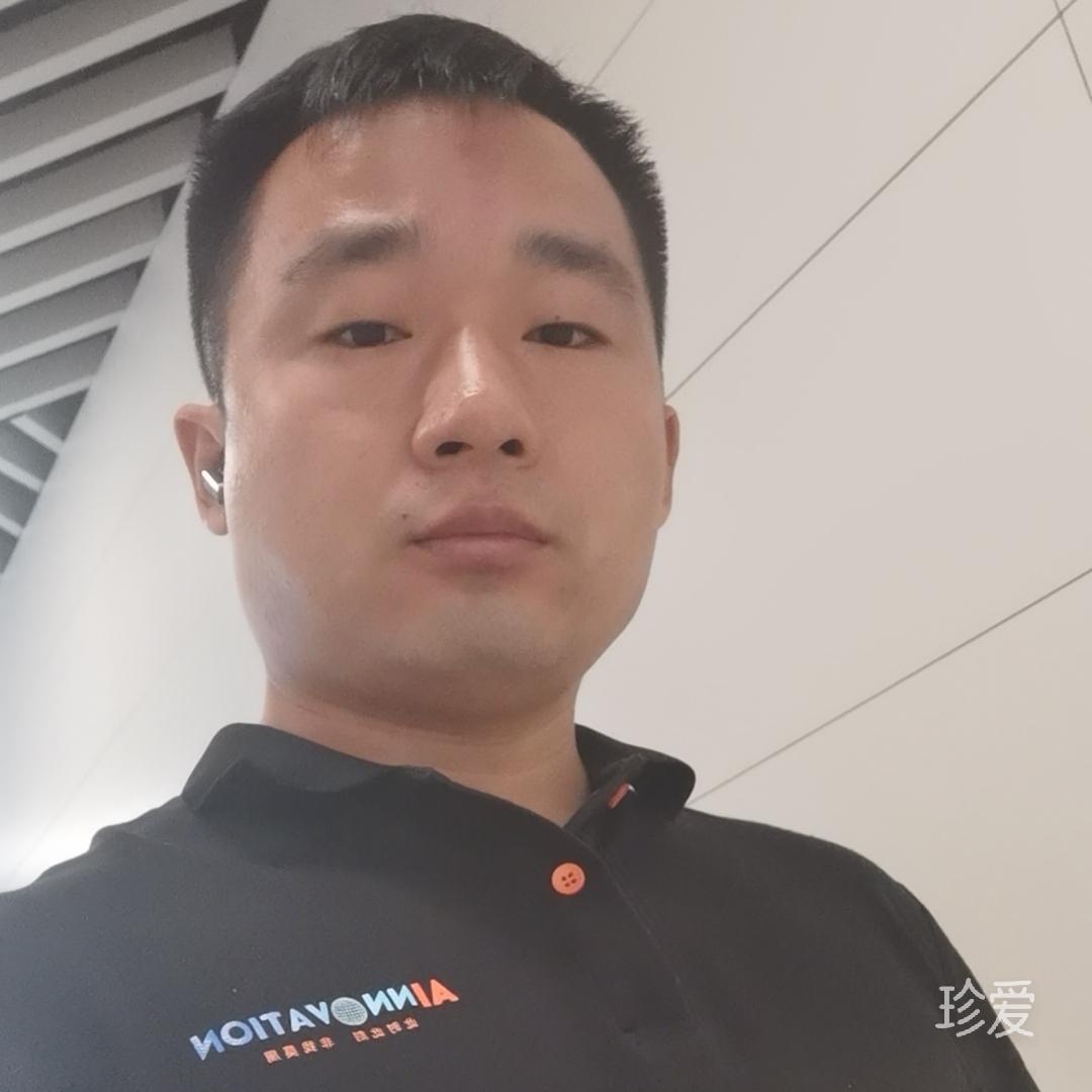 江水滚滚流