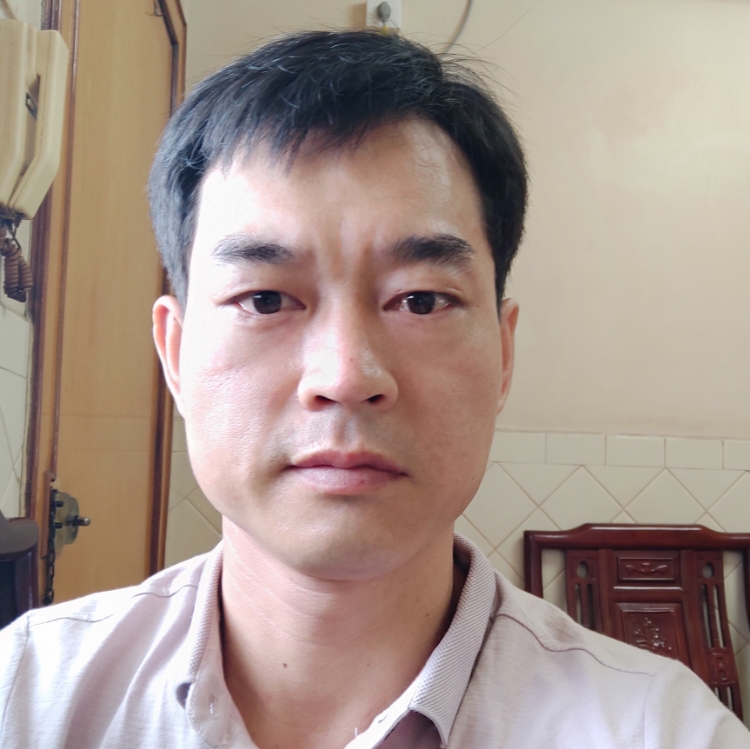 往事隨風吹過無痕