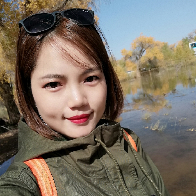 一個不傾城的女子