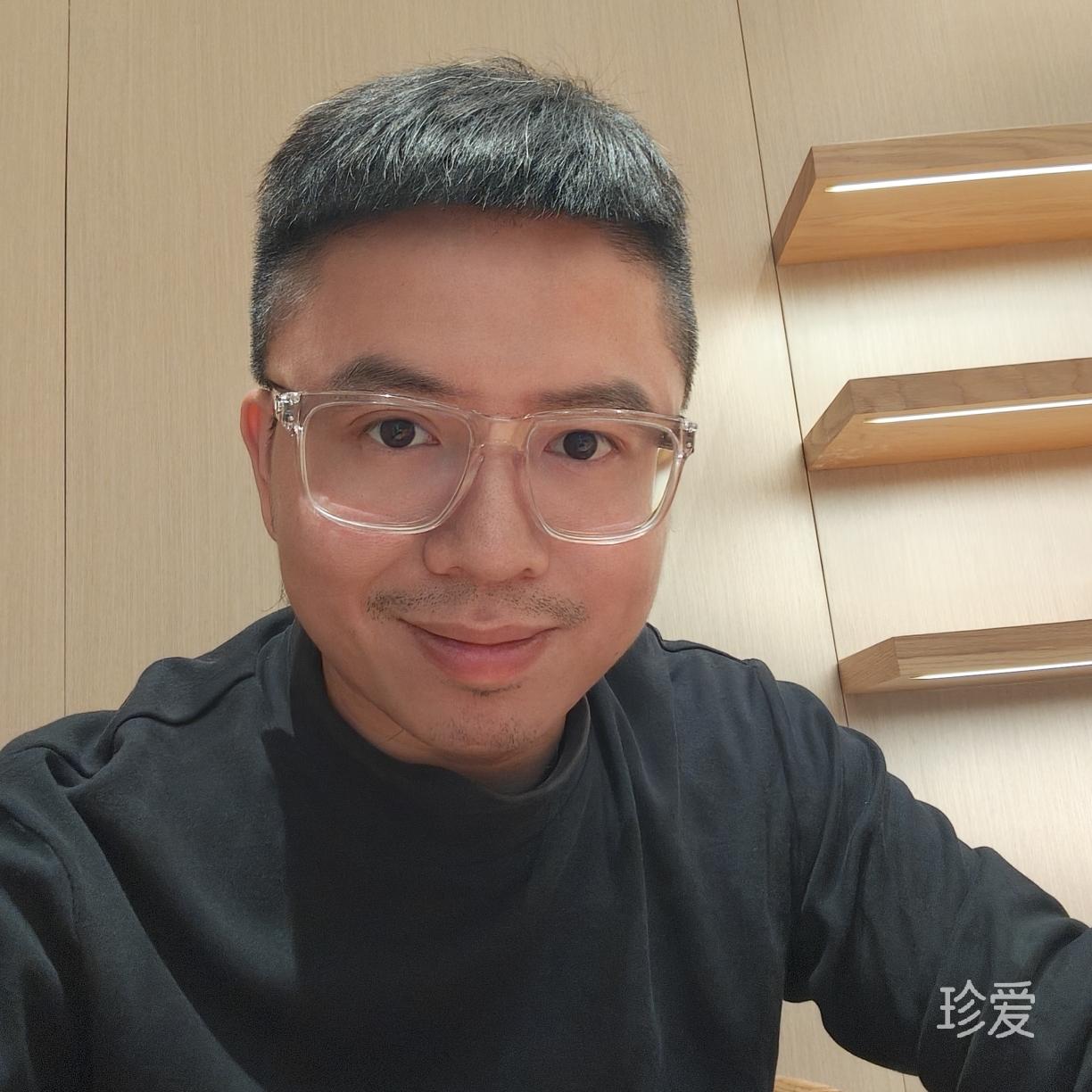 黑凤梨