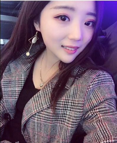 不会爱的小女孩