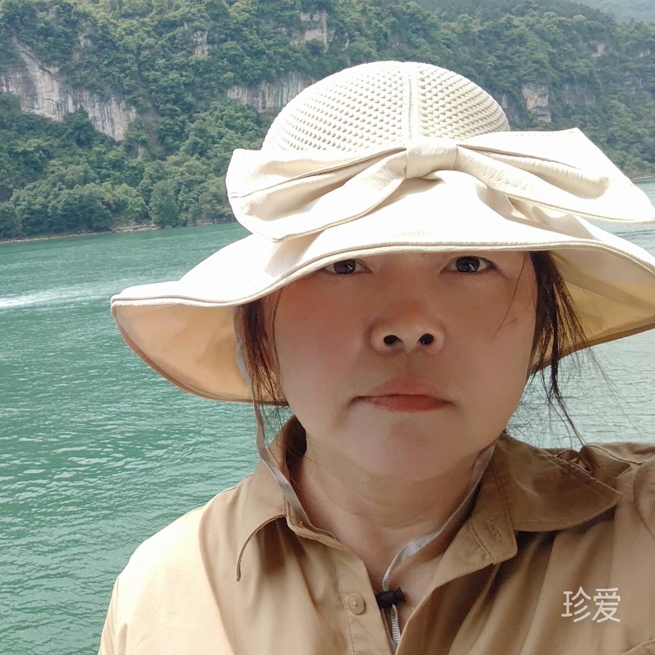 颜小落