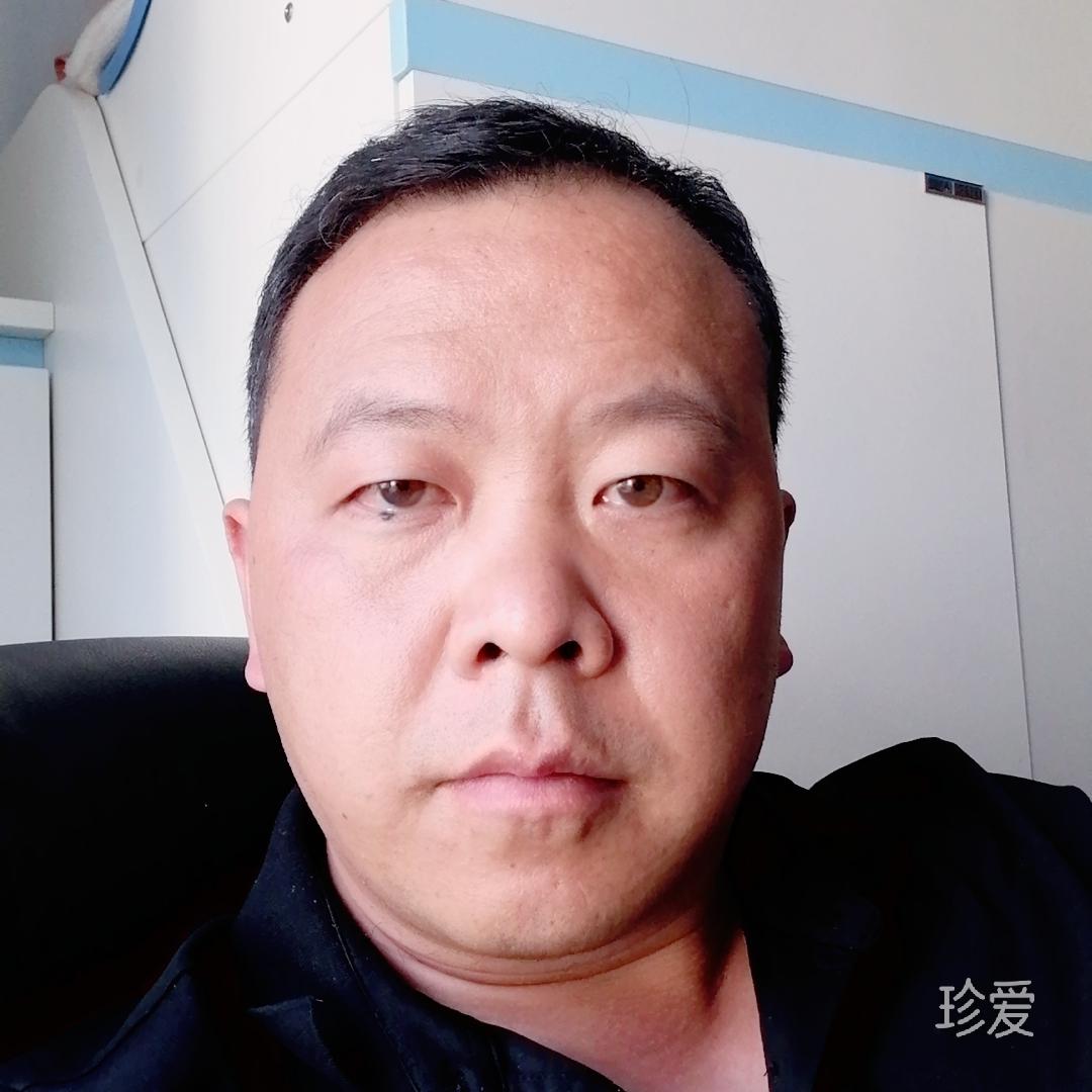 周鸣