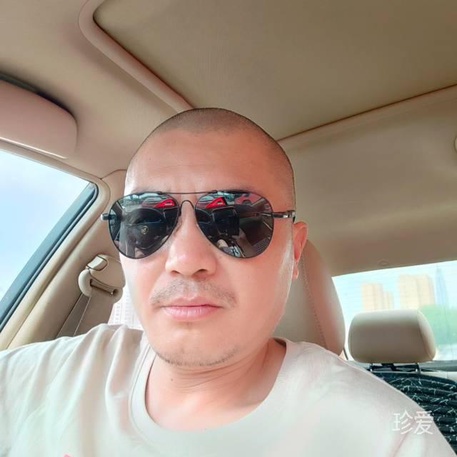 貧僧法號不戒色